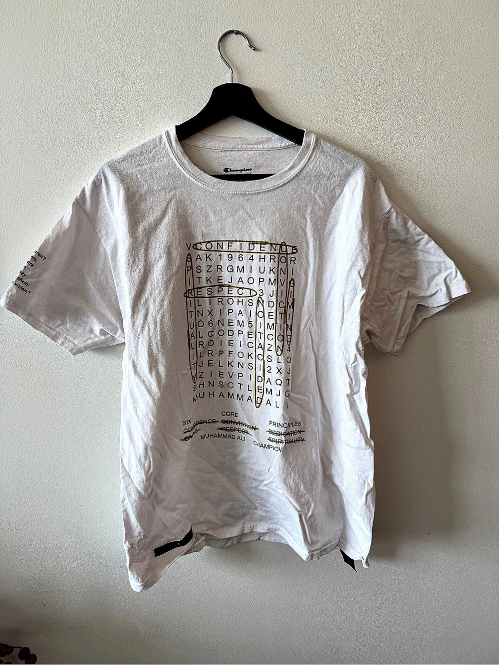 Champion x Muhammad Ali “Champions Aren’t Made in Gyms” T-Shirt – White – Size L